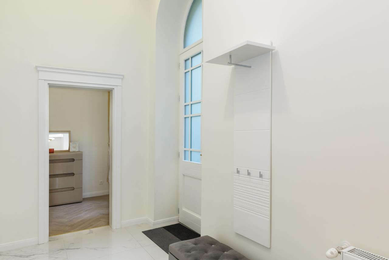 Jenny Luxury Two Bedrooms Apartment. Апартаменты